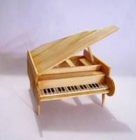 Đàn piano nhỏ cực xinh